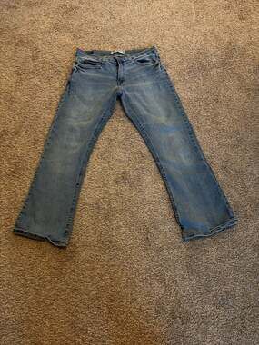 True Craft Men's 32x30 Bootcut Medium Wash Blue Denim Jeans